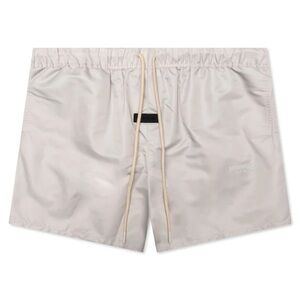 FEAR OF GOD ESSENTIALS; RUNNING SHORT - SILVER CLOUD